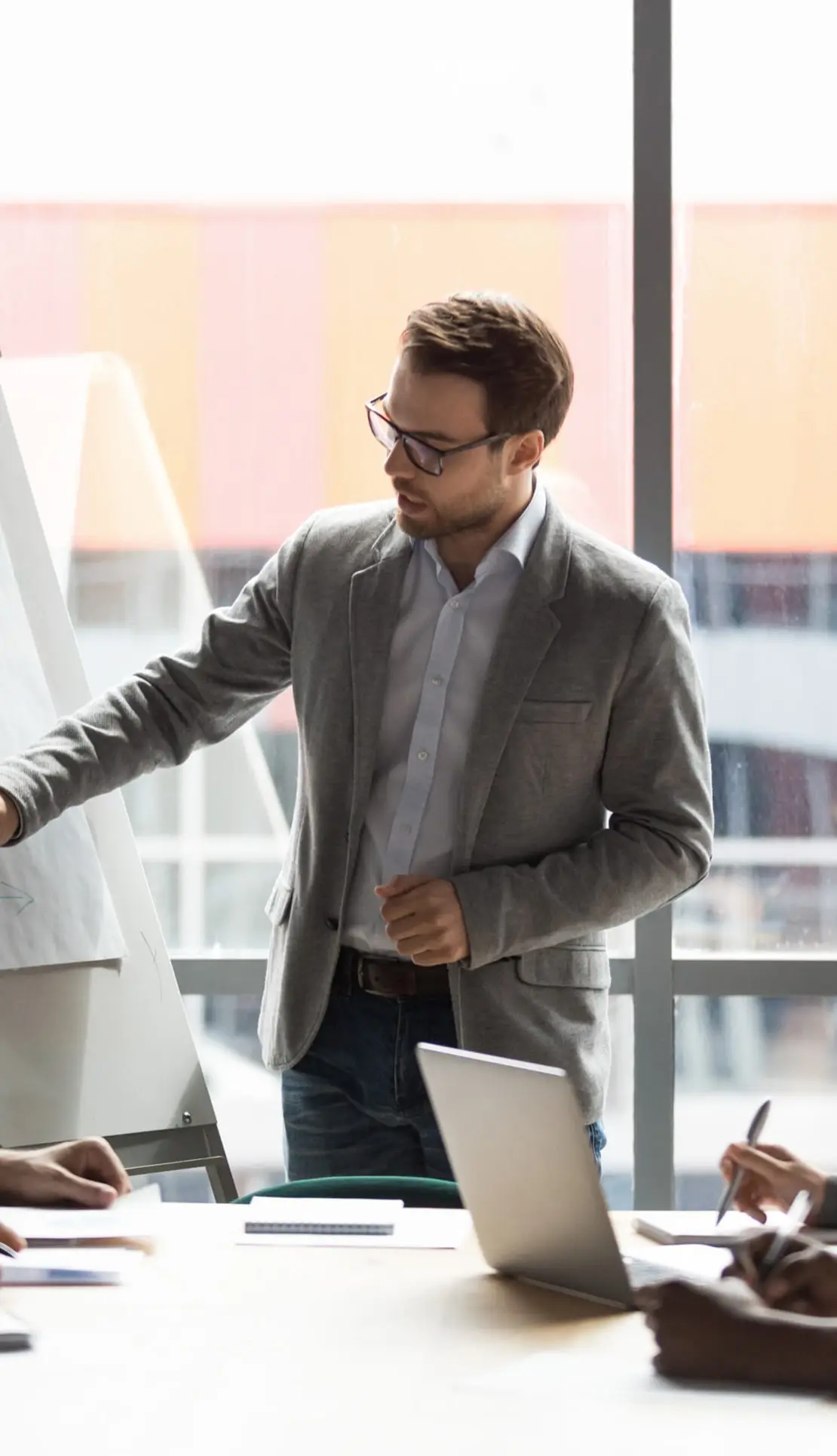 MD.DEI .shutterstock 1896357391 1 scaled min